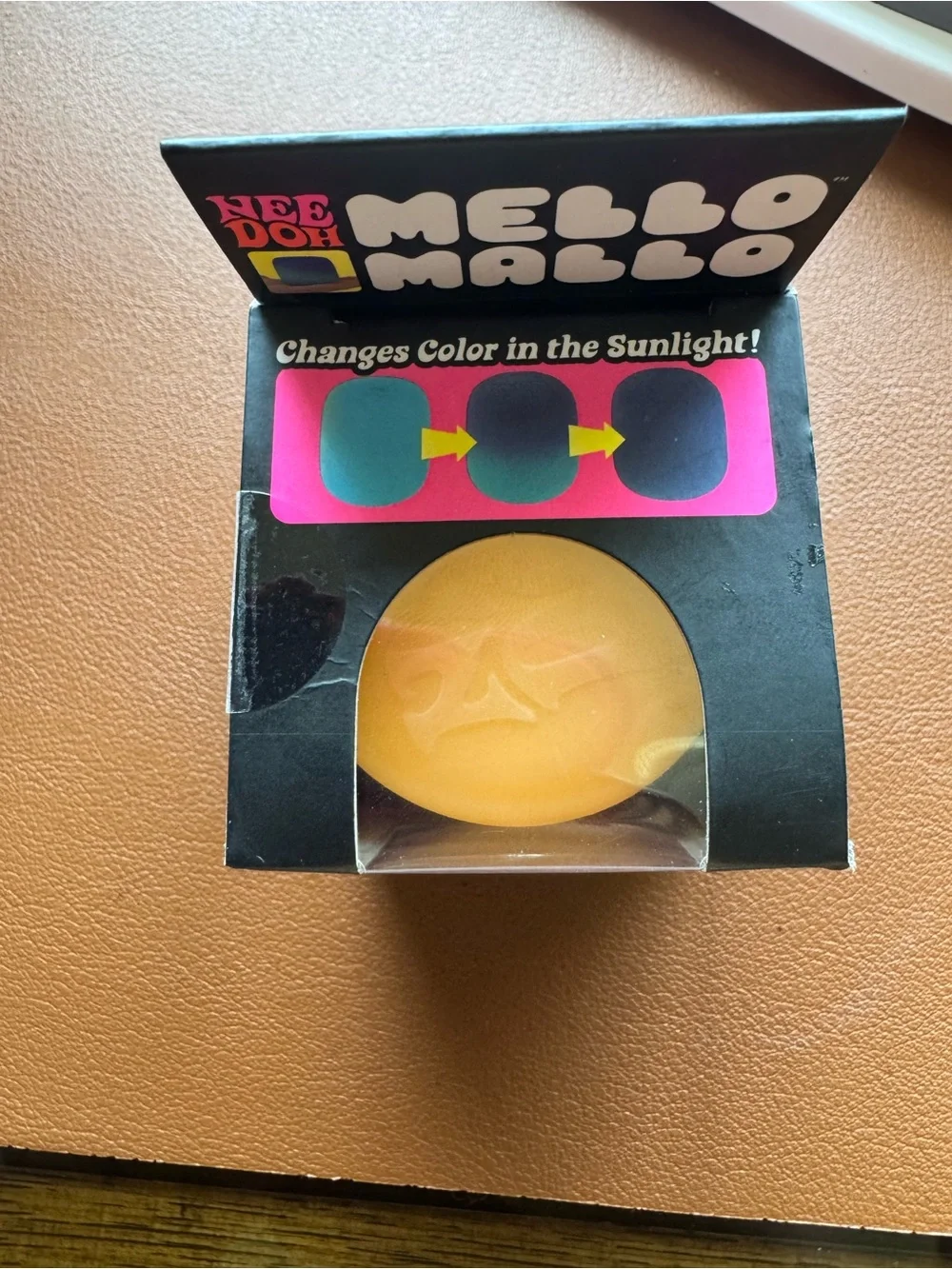 YELLOW NeeDoh Mello Mallo Color Change Squishy AUTHENTIC Nee Doh Mellow Mallow